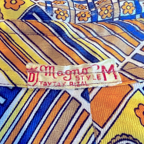 VTG Button Down Shirt - Picture 5 of 5